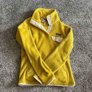 PATAGONIA YELLOW HALF BUTTON